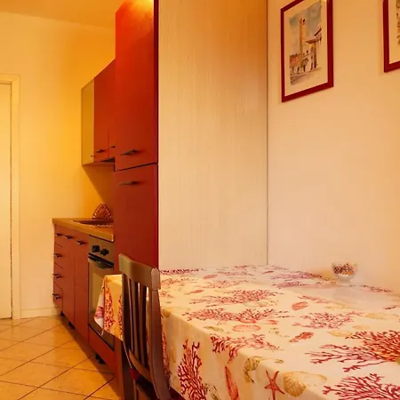 Apartment 300 Meter Vom Desenzano del Garda